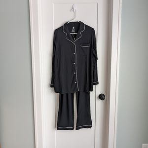 Kindred Bravely Clea Bamboo Classic Long Sleeve Pajama Set in Black, Size Large